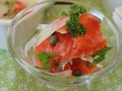作ってそのまま食卓に おしゃれサーモンマリネ レシピ 作り方 By ピペリーノ 楽天レシピ 作ってそのまま食卓に おしゃれサーモンマリネ レシピ 作り方 By ピペリーノ 楽天レシピ